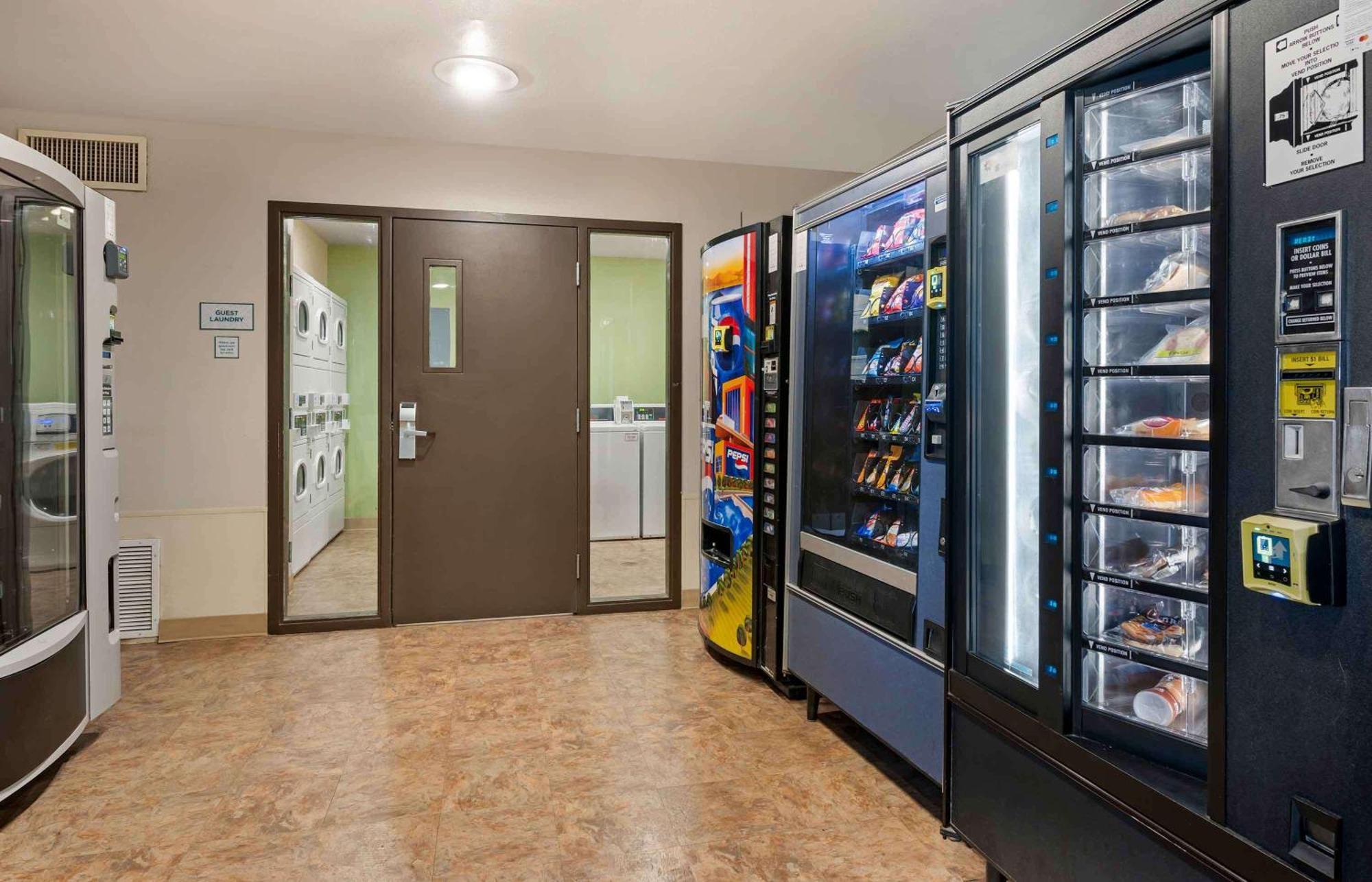 Extended Stay America Select Suites - Cincinnati - Sharonville Eksteriør billede