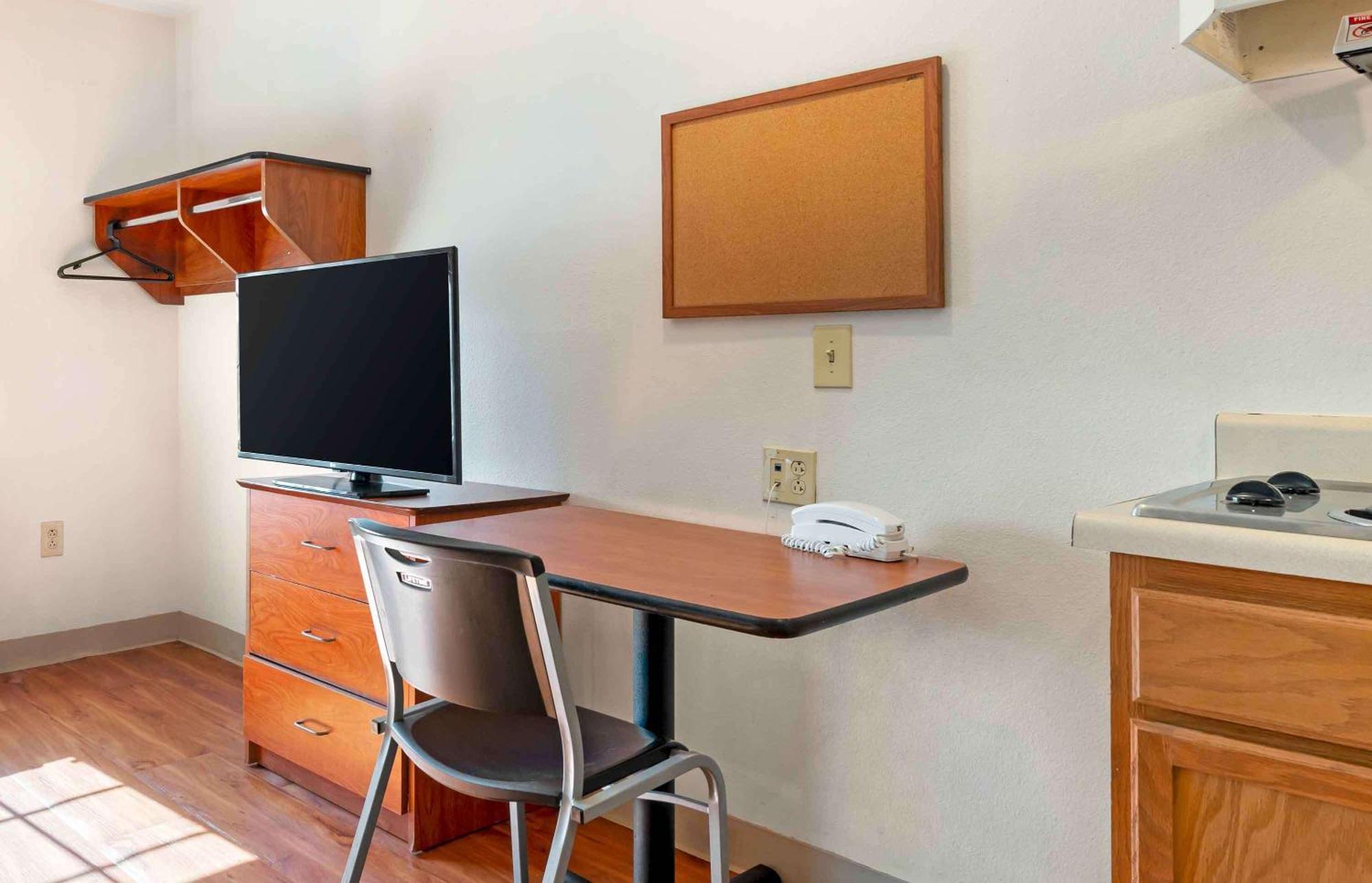 Extended Stay America Select Suites - Cincinnati - Sharonville Eksteriør billede