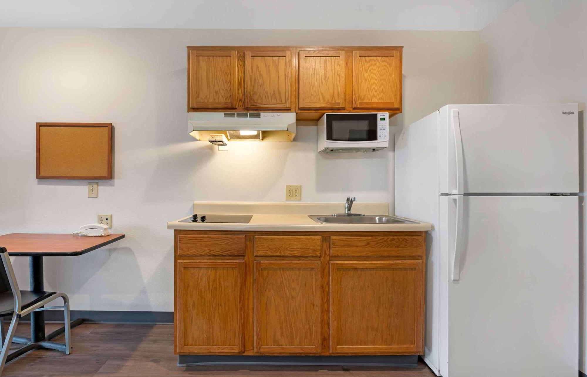 Extended Stay America Select Suites - Cincinnati - Sharonville Eksteriør billede